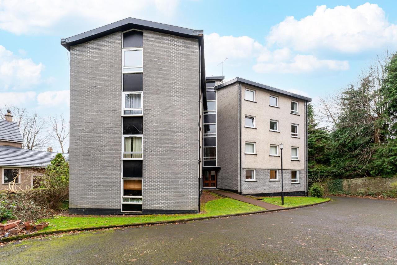 Ground-Fl Two Bedroom Apartment In Bridge Of Allan Kültér fotó